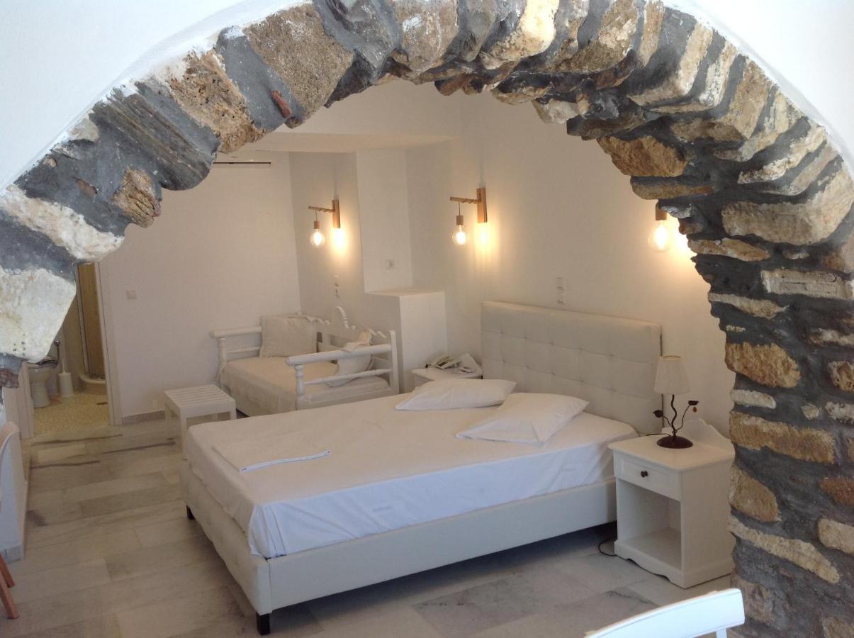 安尼克斯酒店 Naxos City 外观 照片