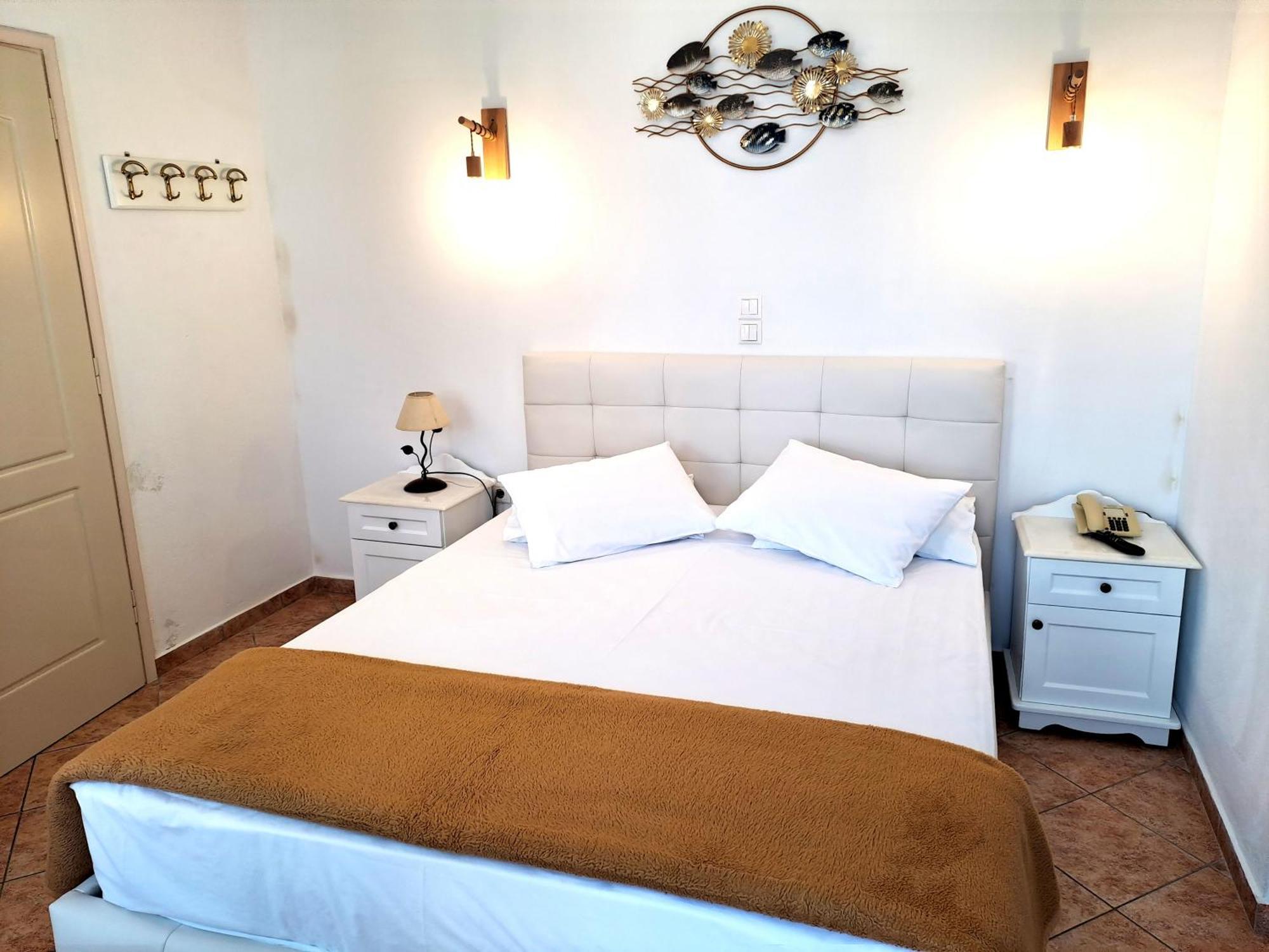 安尼克斯酒店 Naxos City 外观 照片